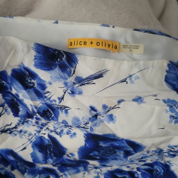 Alice + Olivia Silk Dress - Picture 2 of 4